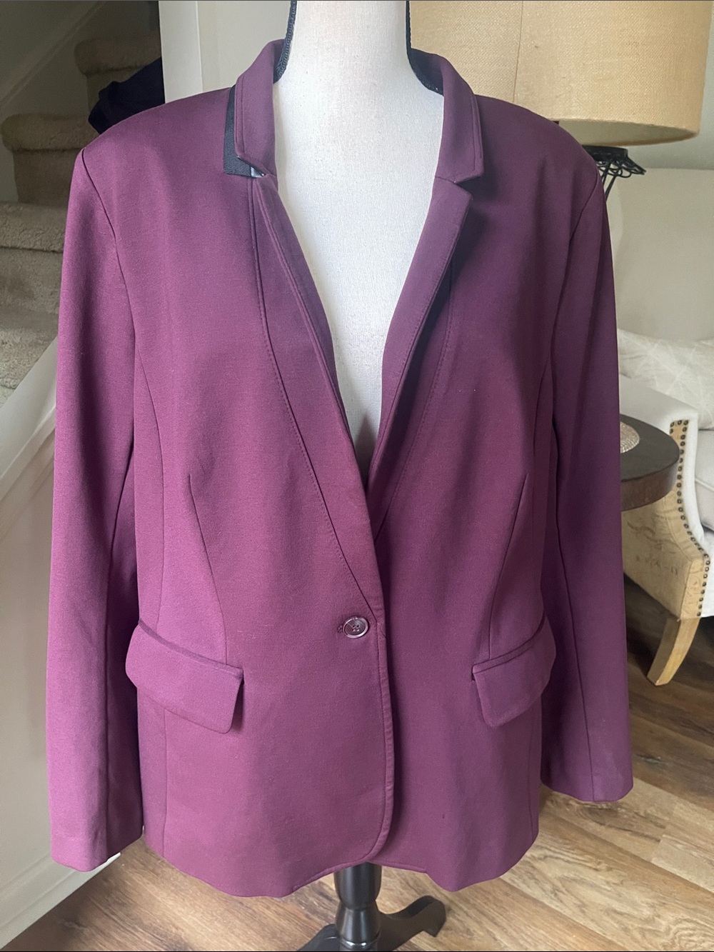Lane Bryant Plum  Ponte Bryant Blazer Single Button  Notched Lapel Pockets S 20